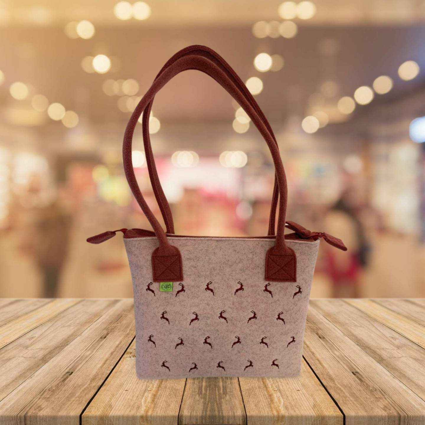 Tasche mit Henkel