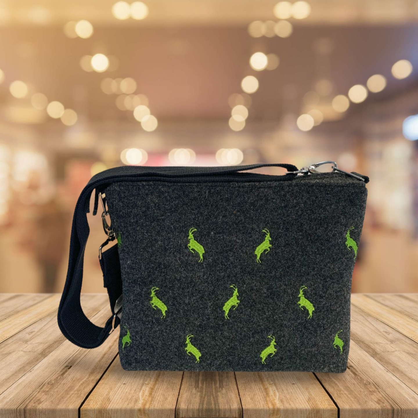 Tasche mit Gurtband