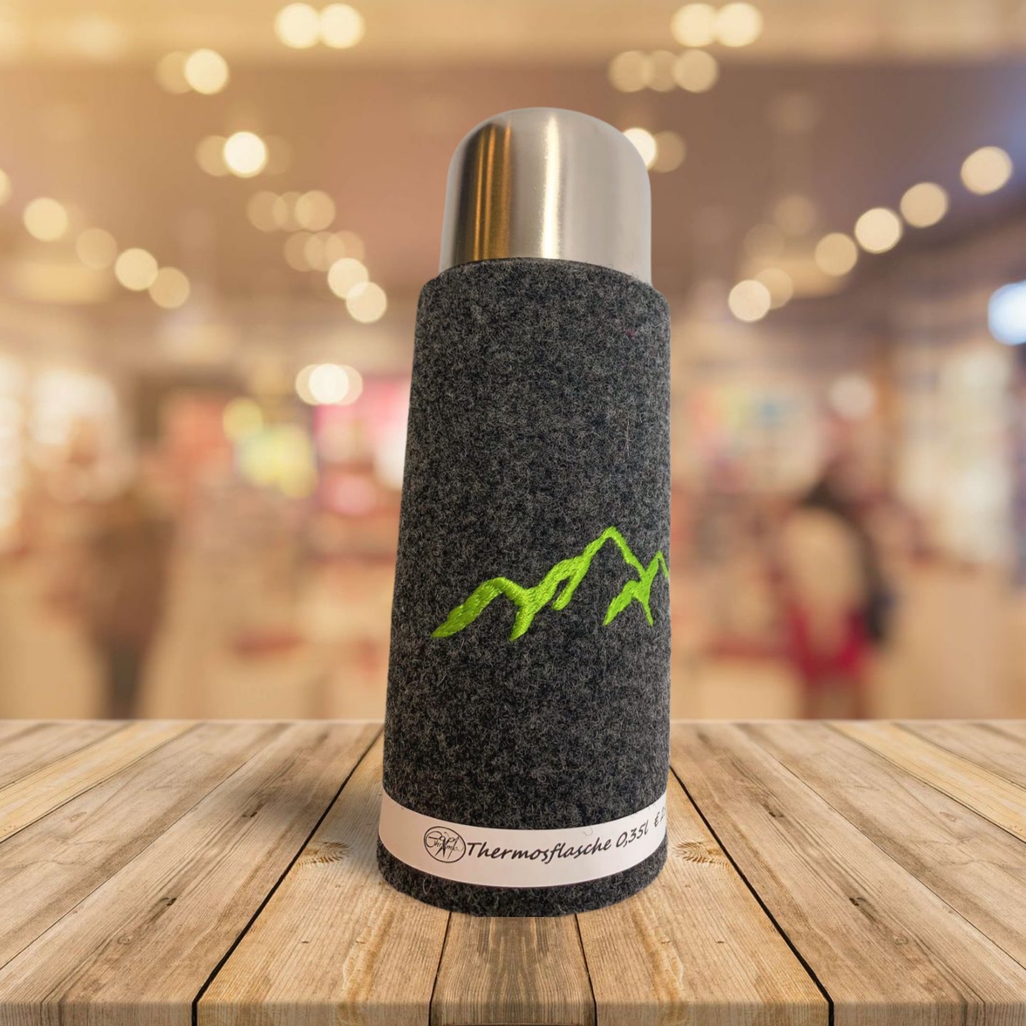 Thermosflasche mit Schärpe